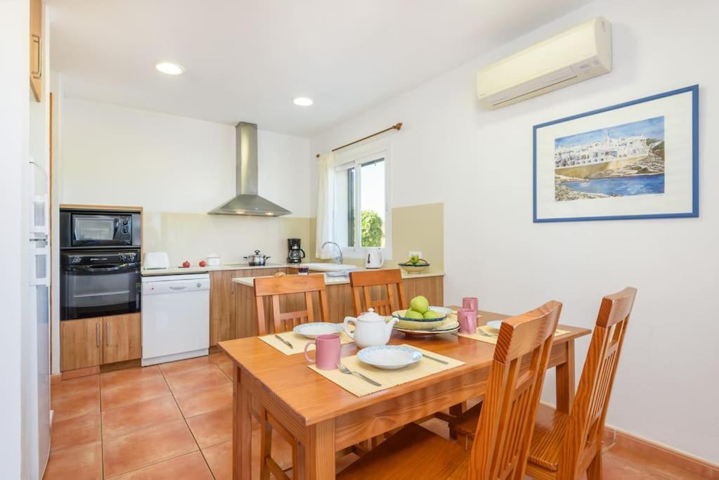 Villa Rose Sant Lluis Ngoại thất bức ảnh