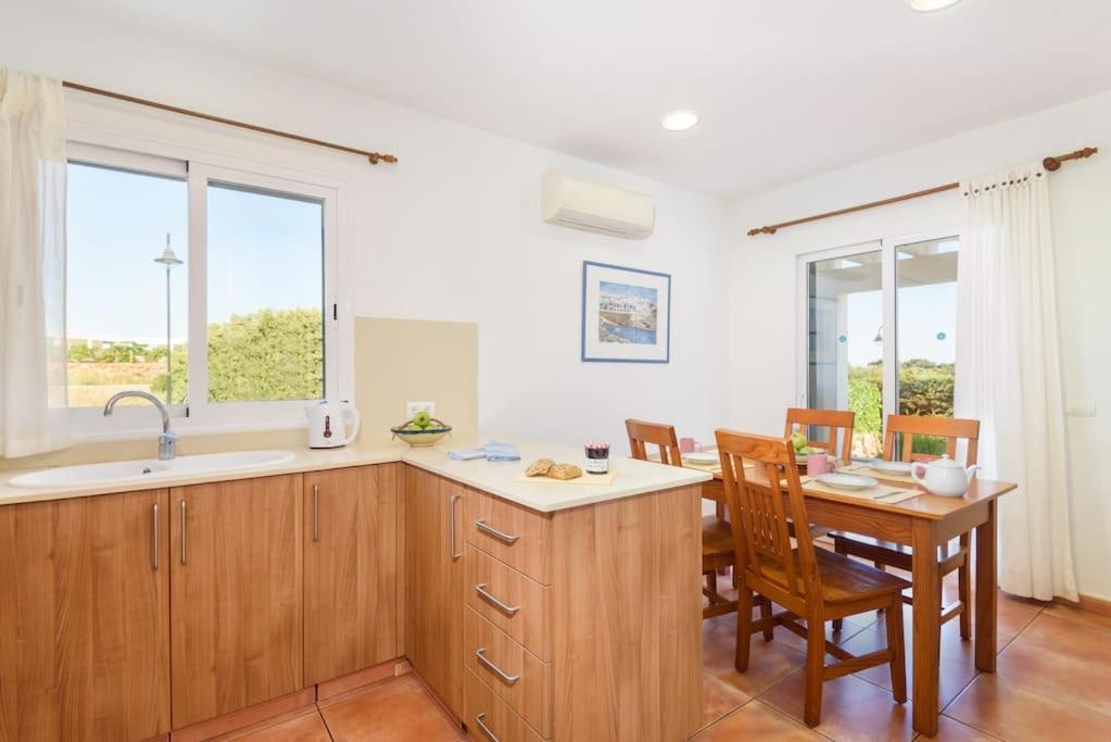 Villa Rose Sant Lluis Ngoại thất bức ảnh